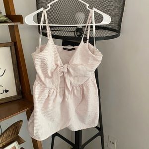 Front knot tie tank